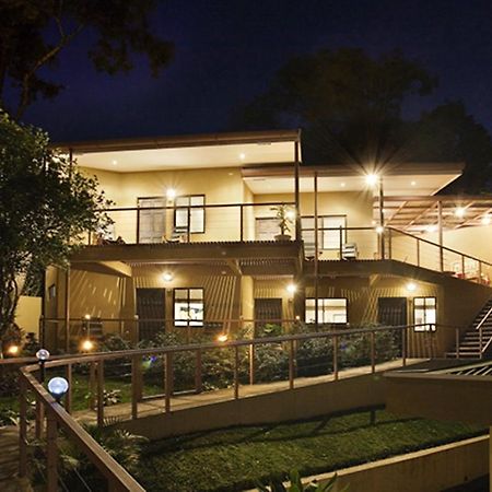 Out Of Bounds Boutique Hotel Сан-Хосе Экстерьер фото