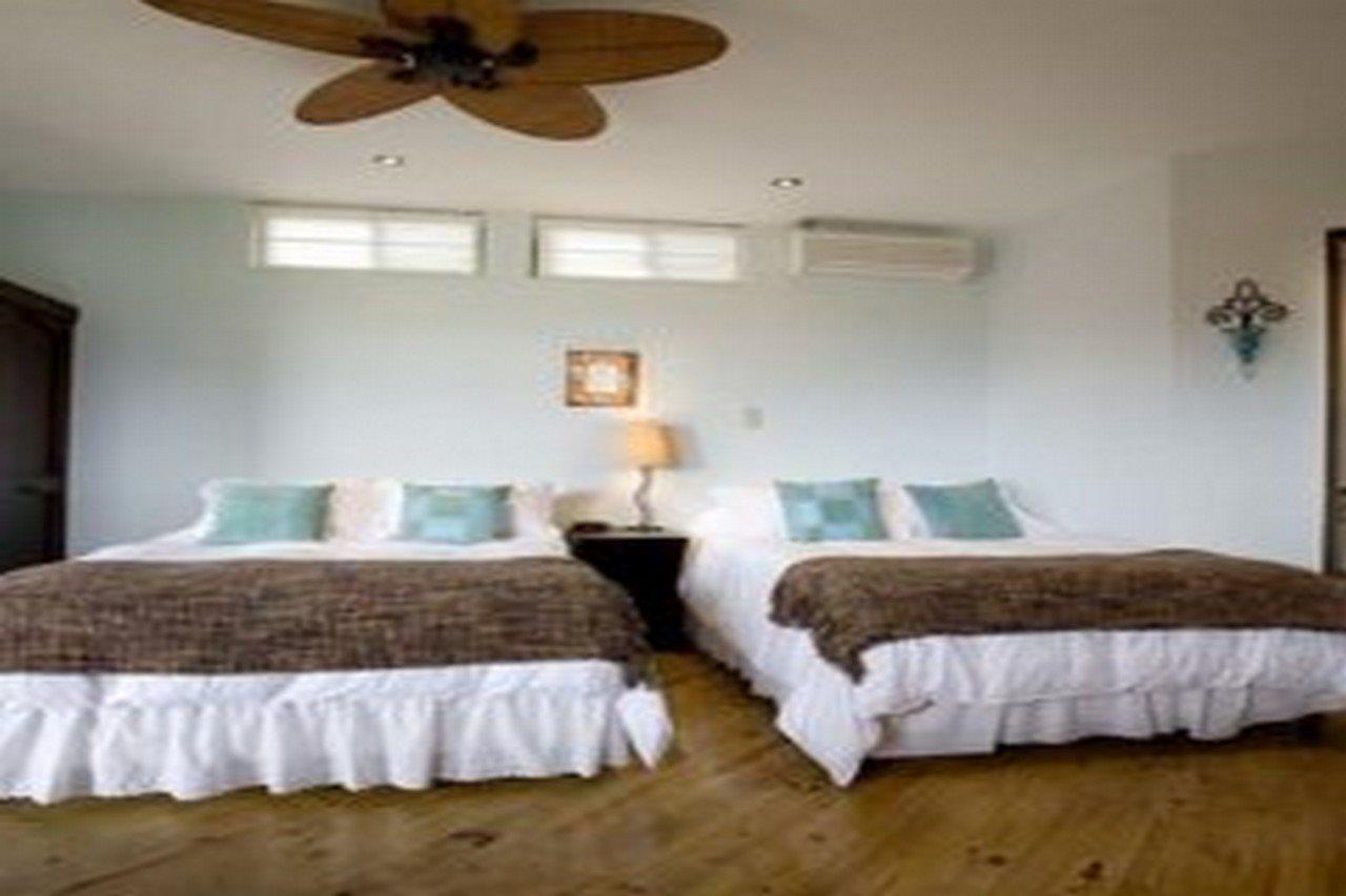 Out Of Bounds Boutique Hotel Сан-Хосе Экстерьер фото