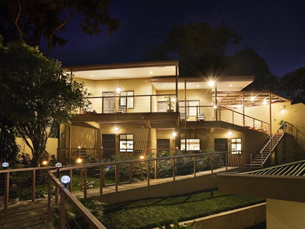 Out Of Bounds Boutique Hotel Сан-Хосе Экстерьер фото